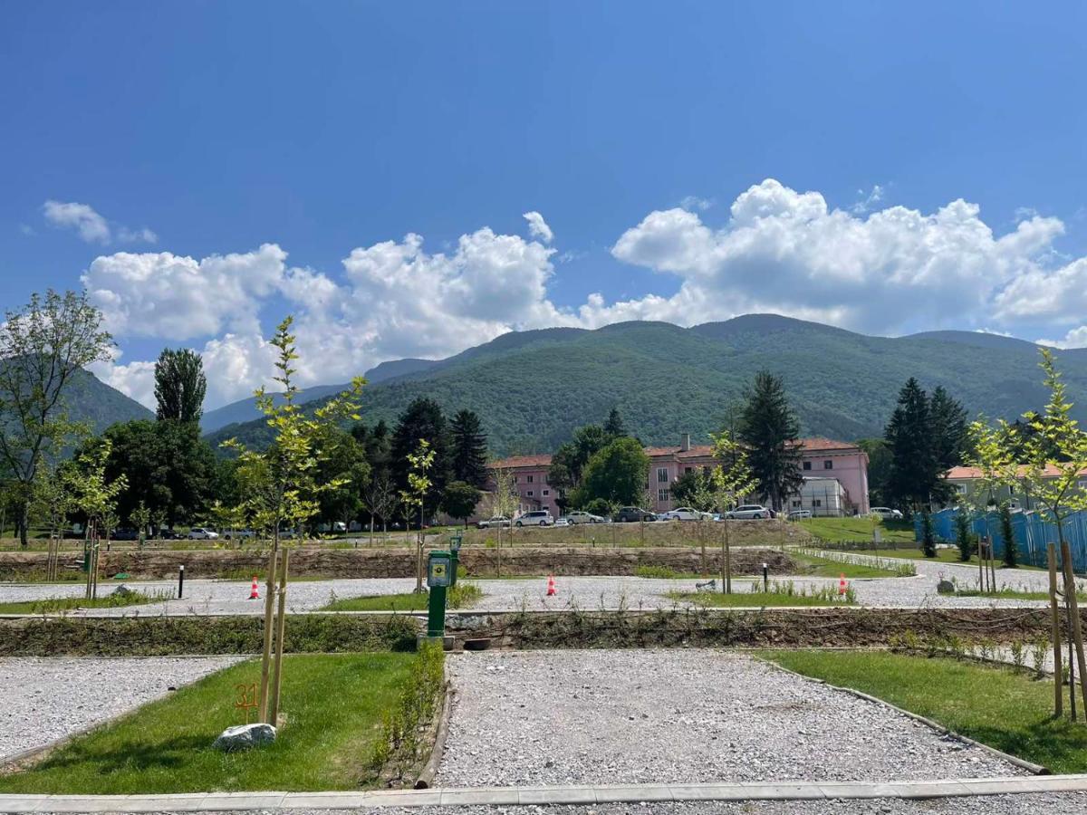7 Lakes Camping Sapareva Bania Exterior foto