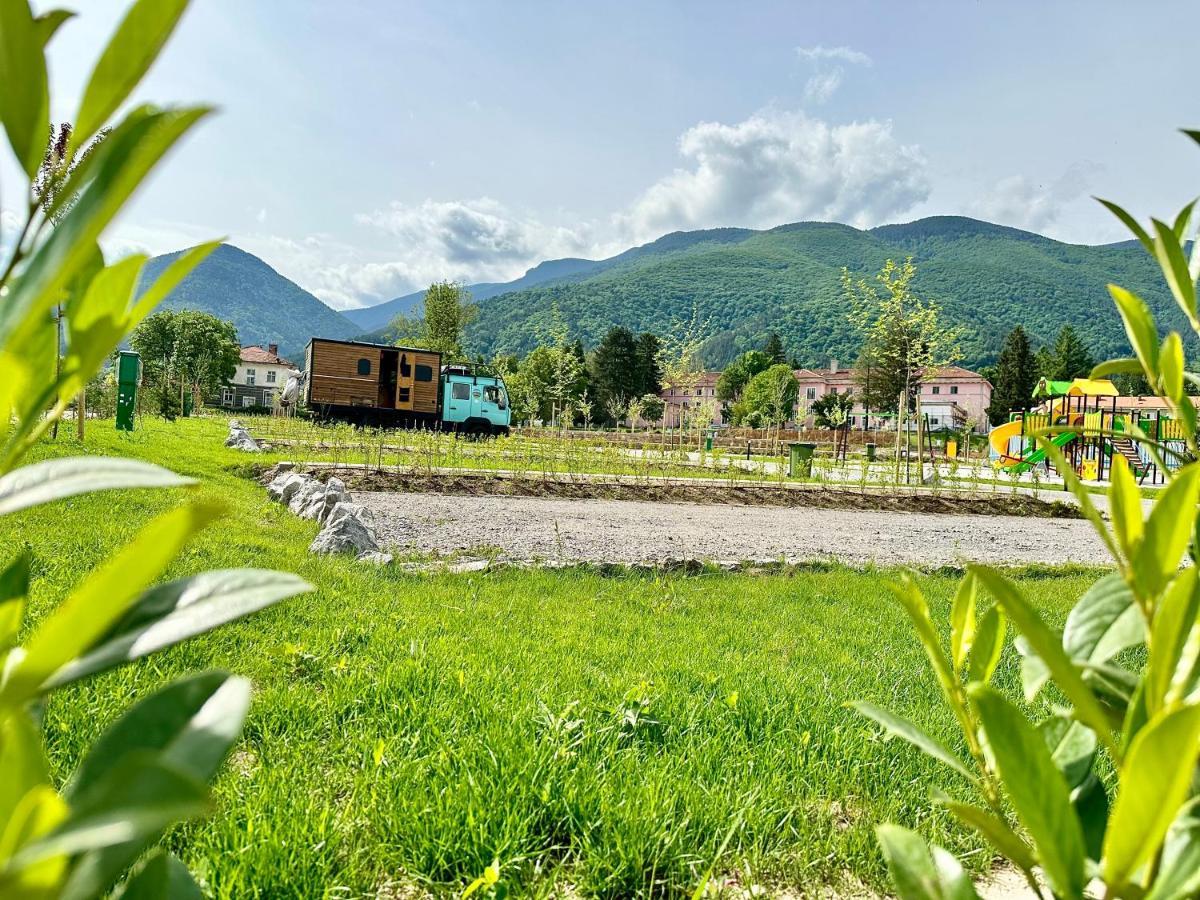 7 Lakes Camping Sapareva Bania Exterior foto
