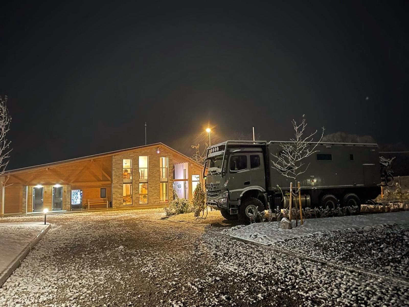 7 Lakes Camping Sapareva Bania Exterior foto