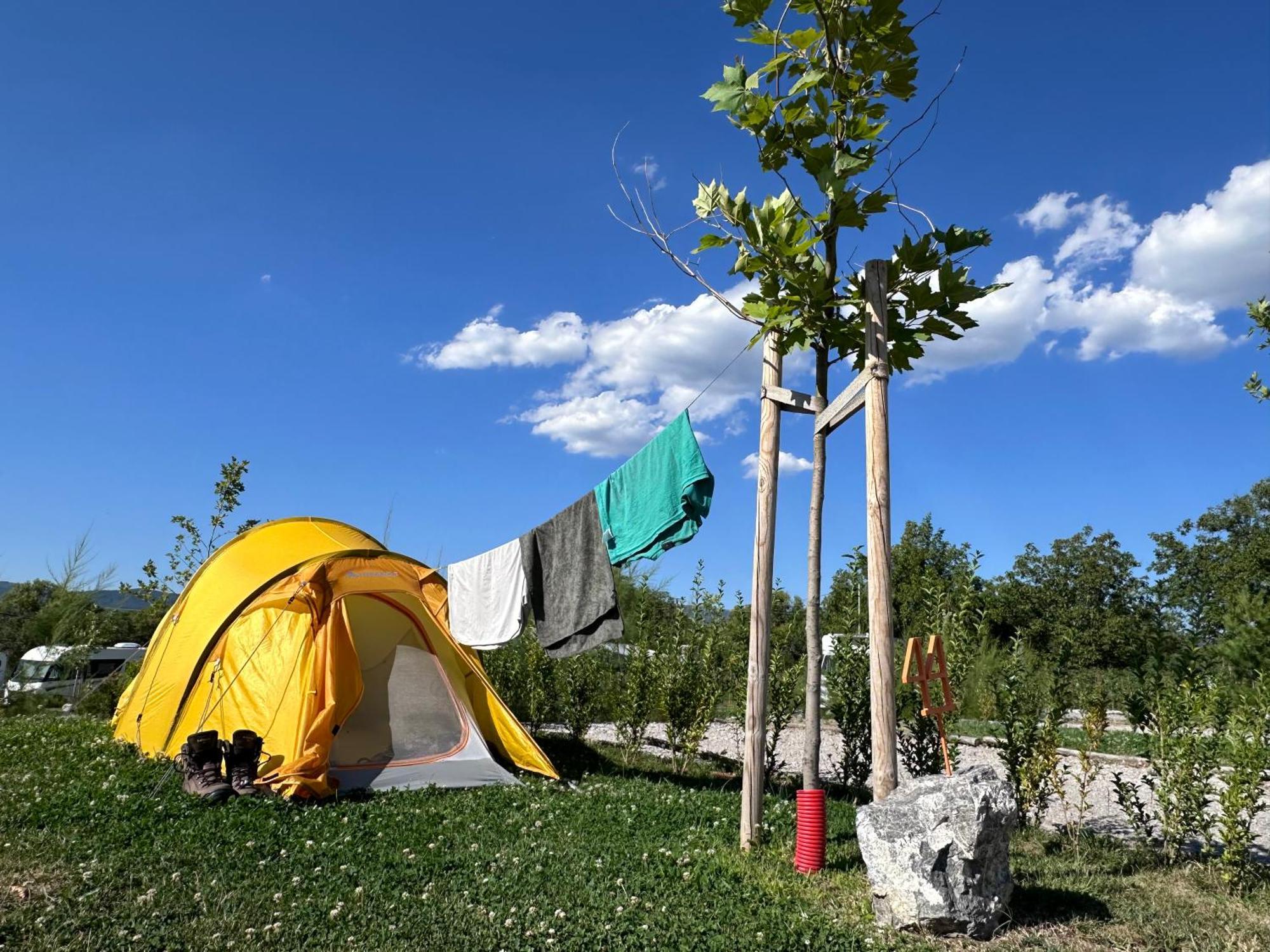 7 Lakes Camping Sapareva Bania Exterior foto
